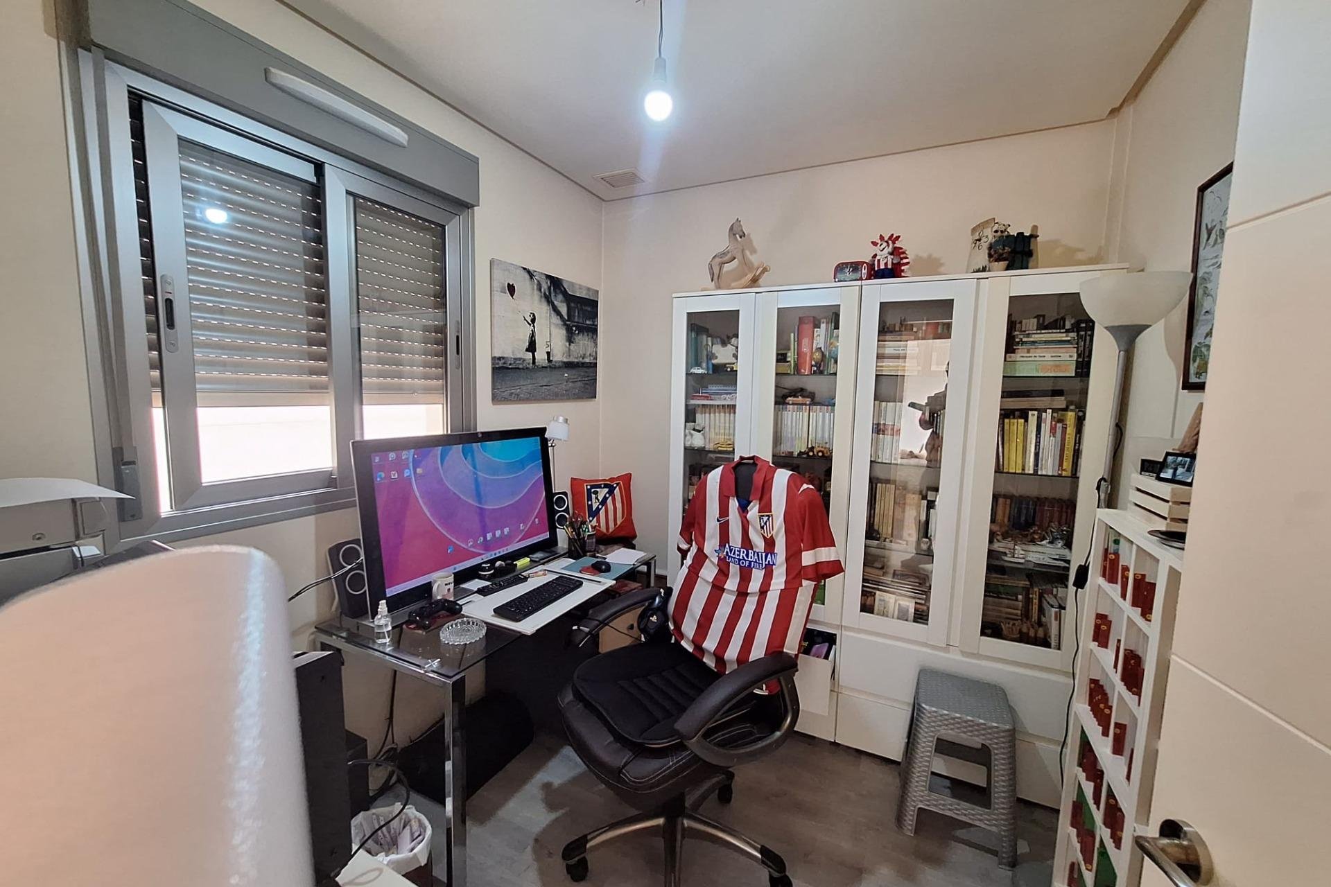 Resale - Apartment -
Orihuela Costa - Los Dolses