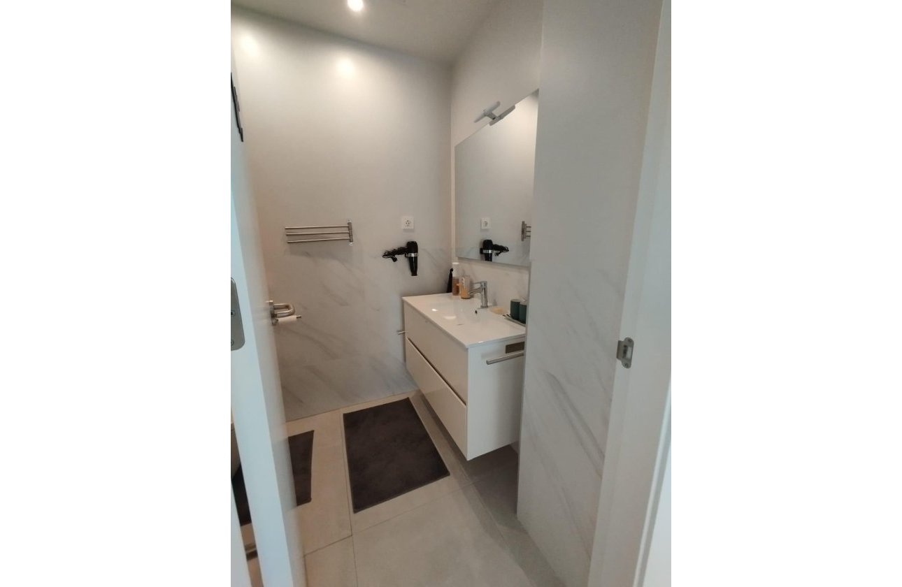Resale - Apartment -
Orihuela Costa - Los Dolses