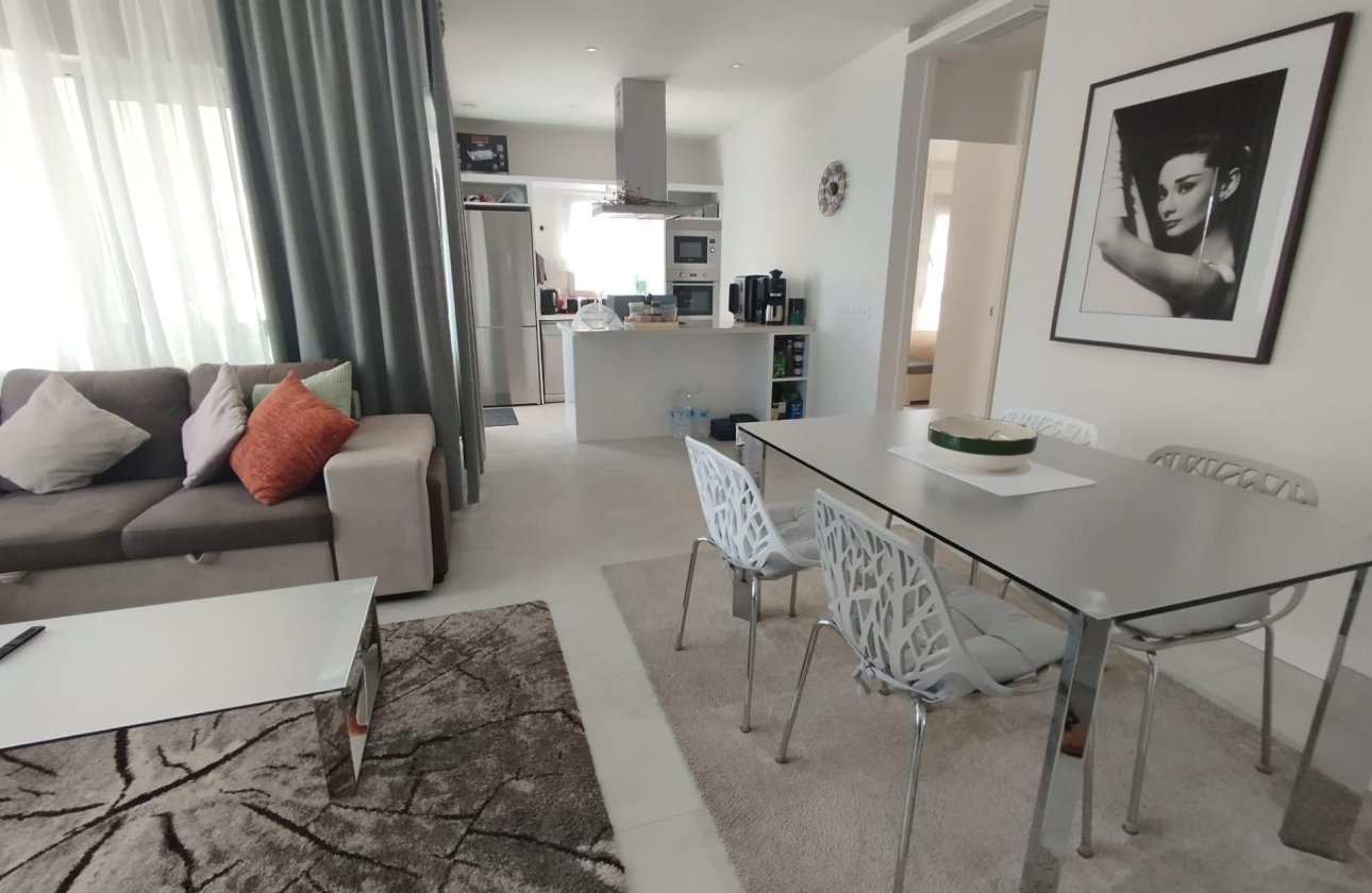 Resale - Apartment -
Orihuela Costa - Los Dolses