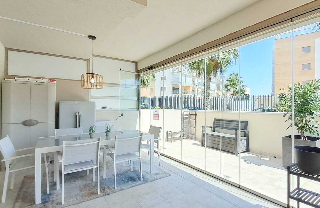 Resale - Apartment -
Orihuela Costa - Los Dolses