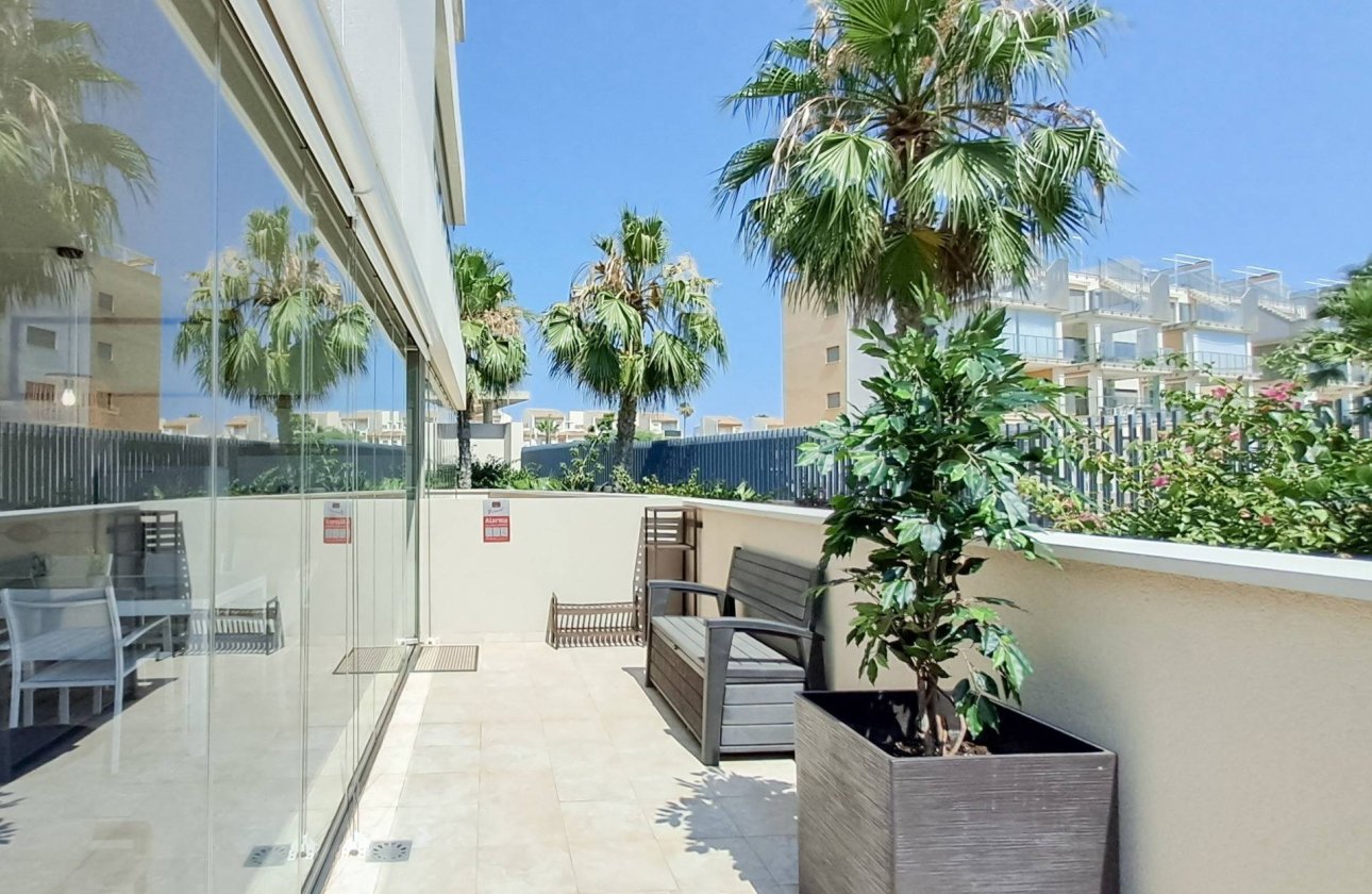 Resale - Apartment -
Orihuela Costa - Los Dolses