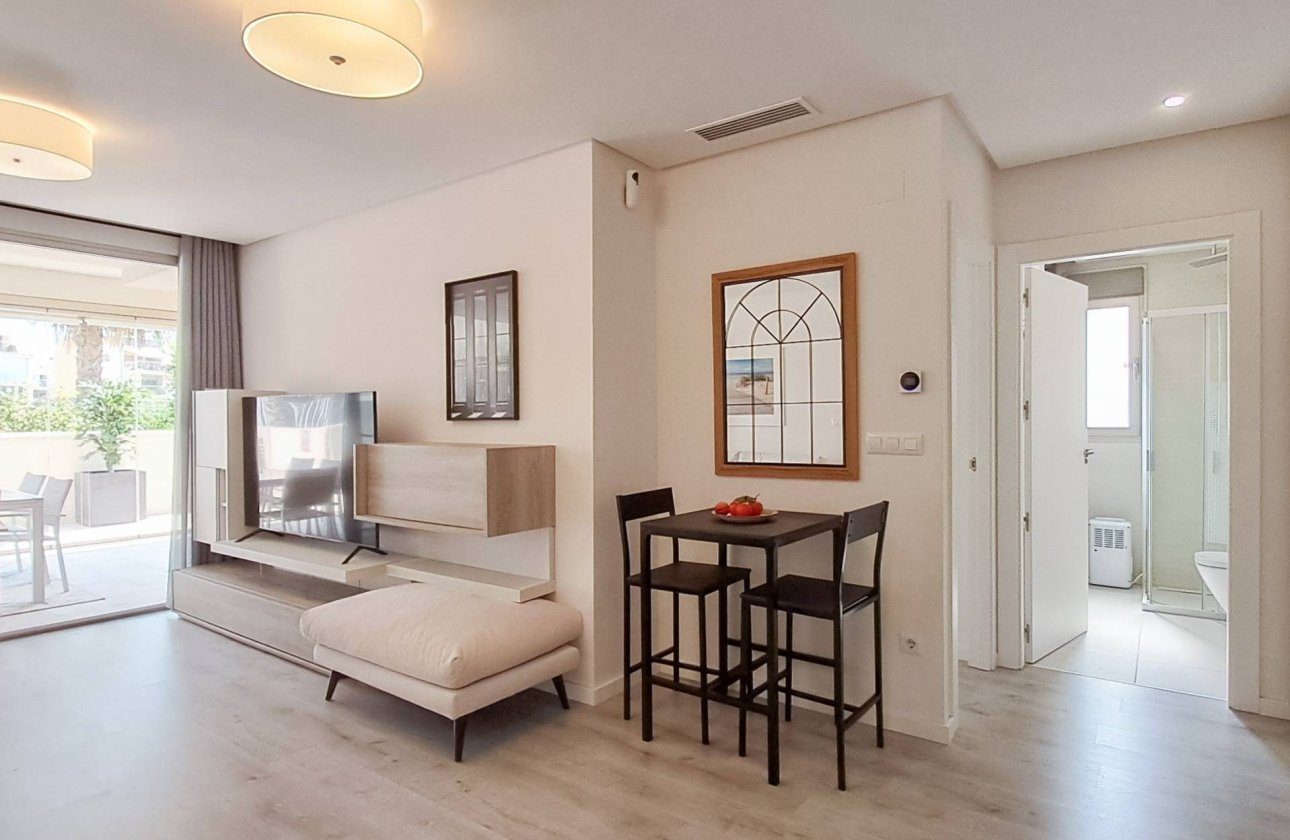 Resale - Apartment -
Orihuela Costa - Los Dolses