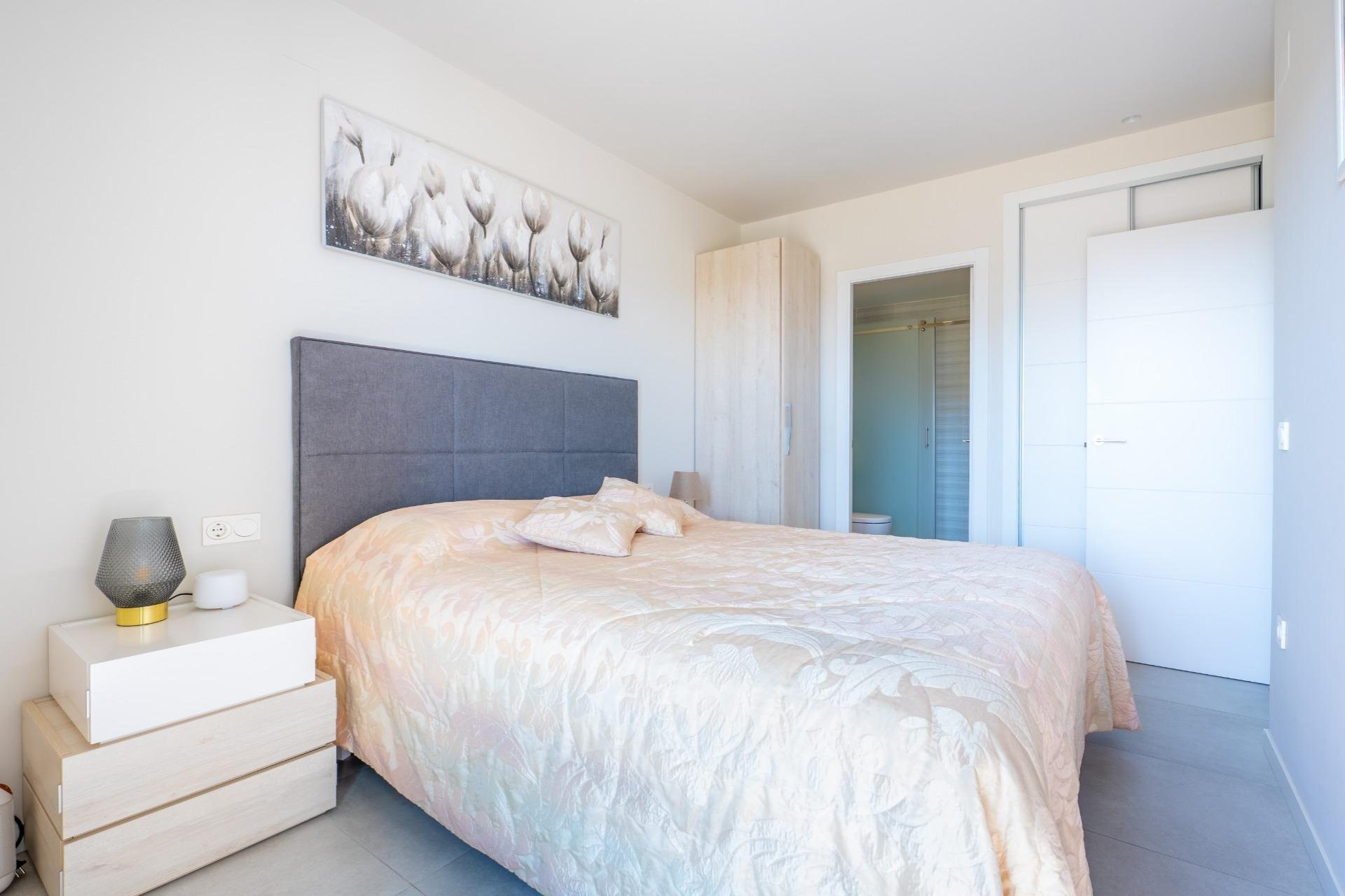 Resale - Apartment -
Orihuela Costa - Mil Palmeras