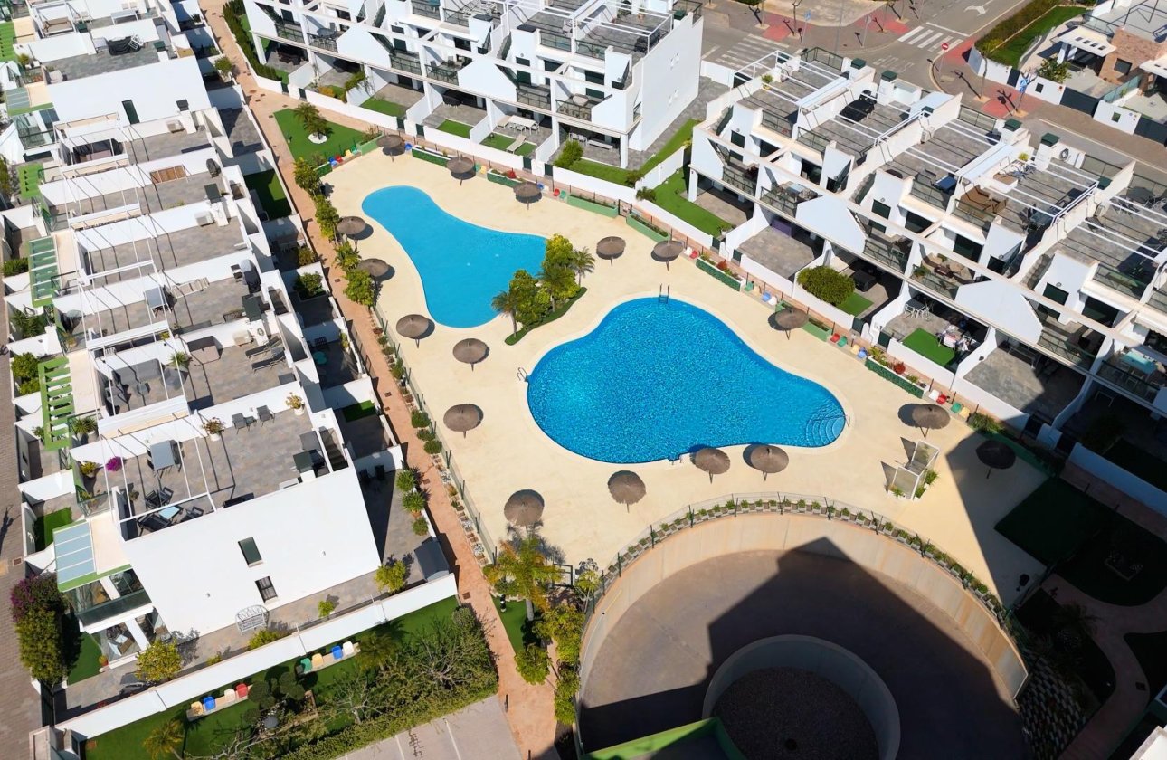 Resale - Apartment -
Orihuela Costa - Mil Palmeras