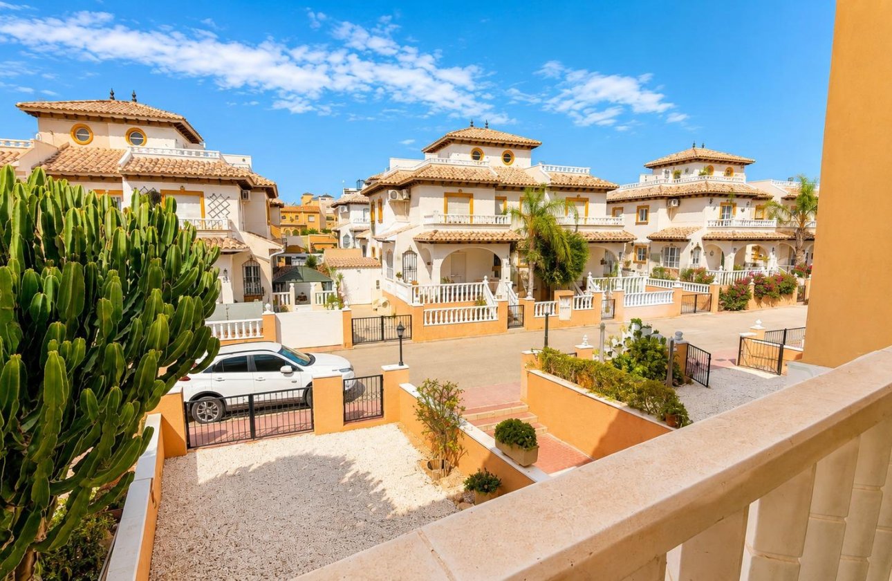 Resale - Apartment -
Orihuela Costa - Monte Zenia