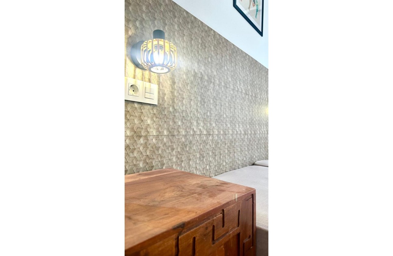 Resale - Apartment -
Orihuela Costa - Playa Flamenca