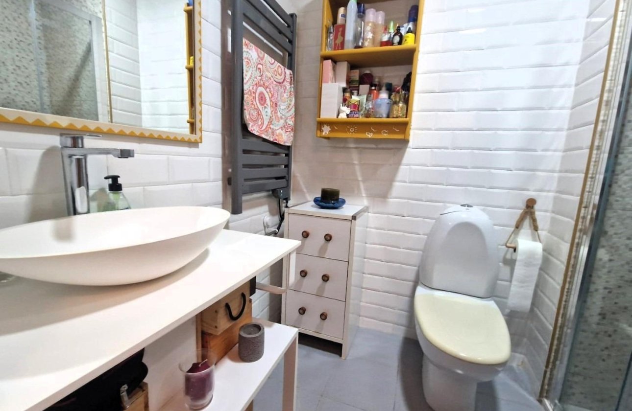 Resale - Apartment -
Orihuela Costa - Playa Flamenca