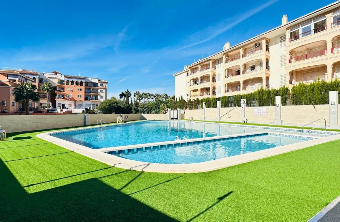 Resale - Apartment -
Orihuela Costa - Playa Flamenca