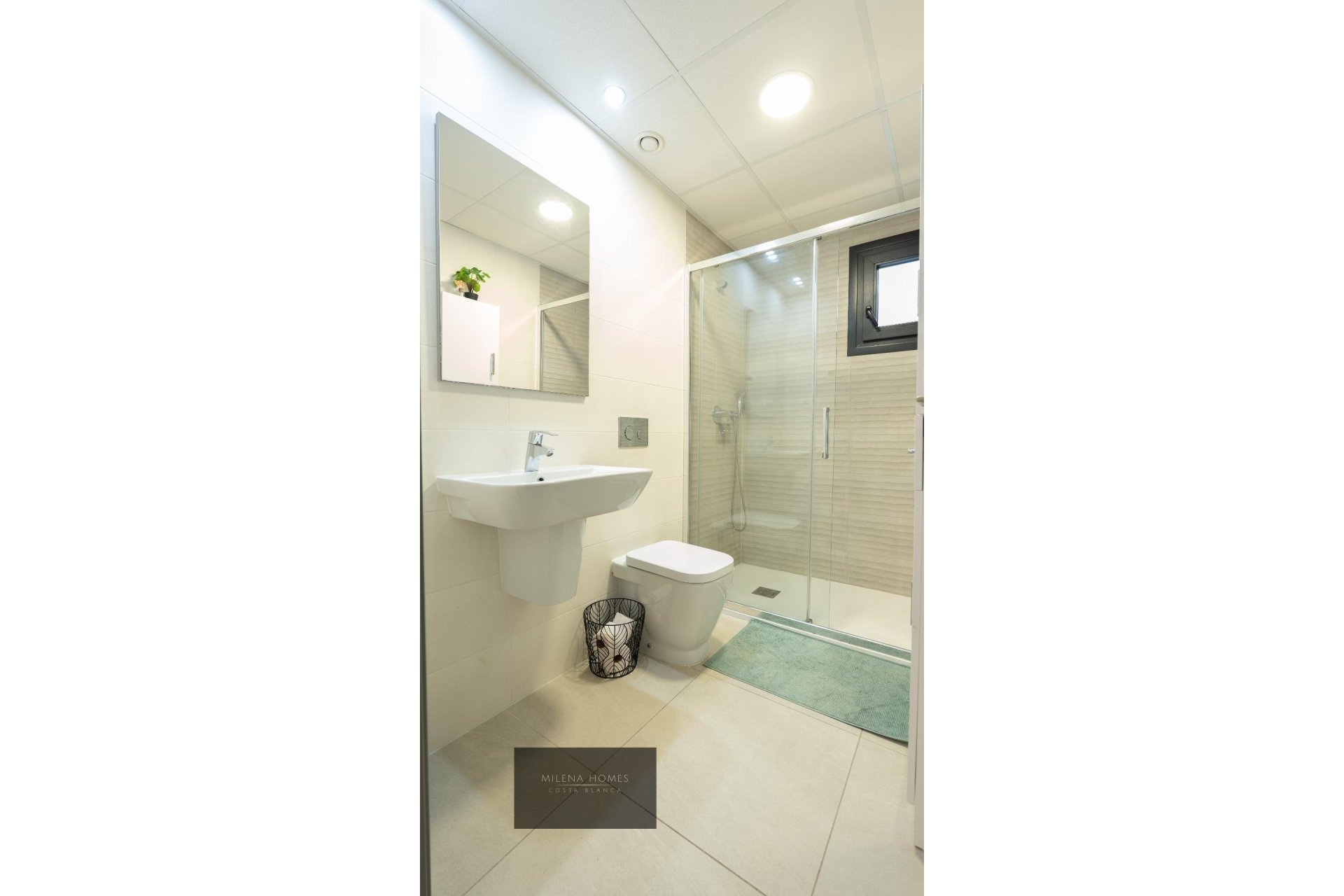 Resale - Apartment -
Orihuela Costa - Playa Flamenca