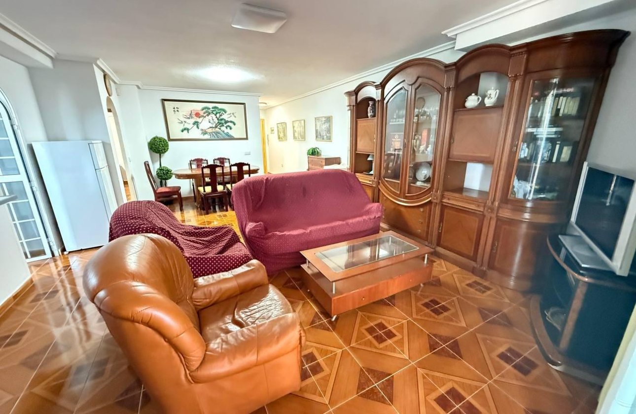 Resale - Apartment -
Orihuela Costa - Punta Prima