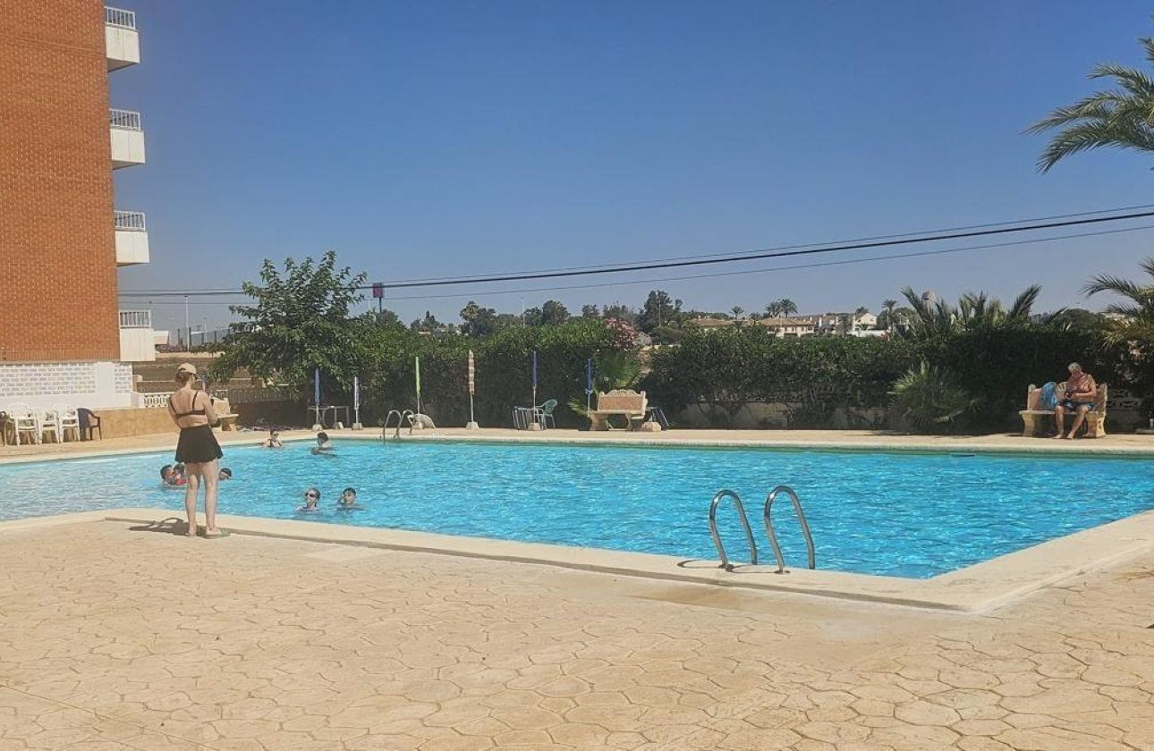 Resale - Apartment -
Orihuela Costa - Punta Prima