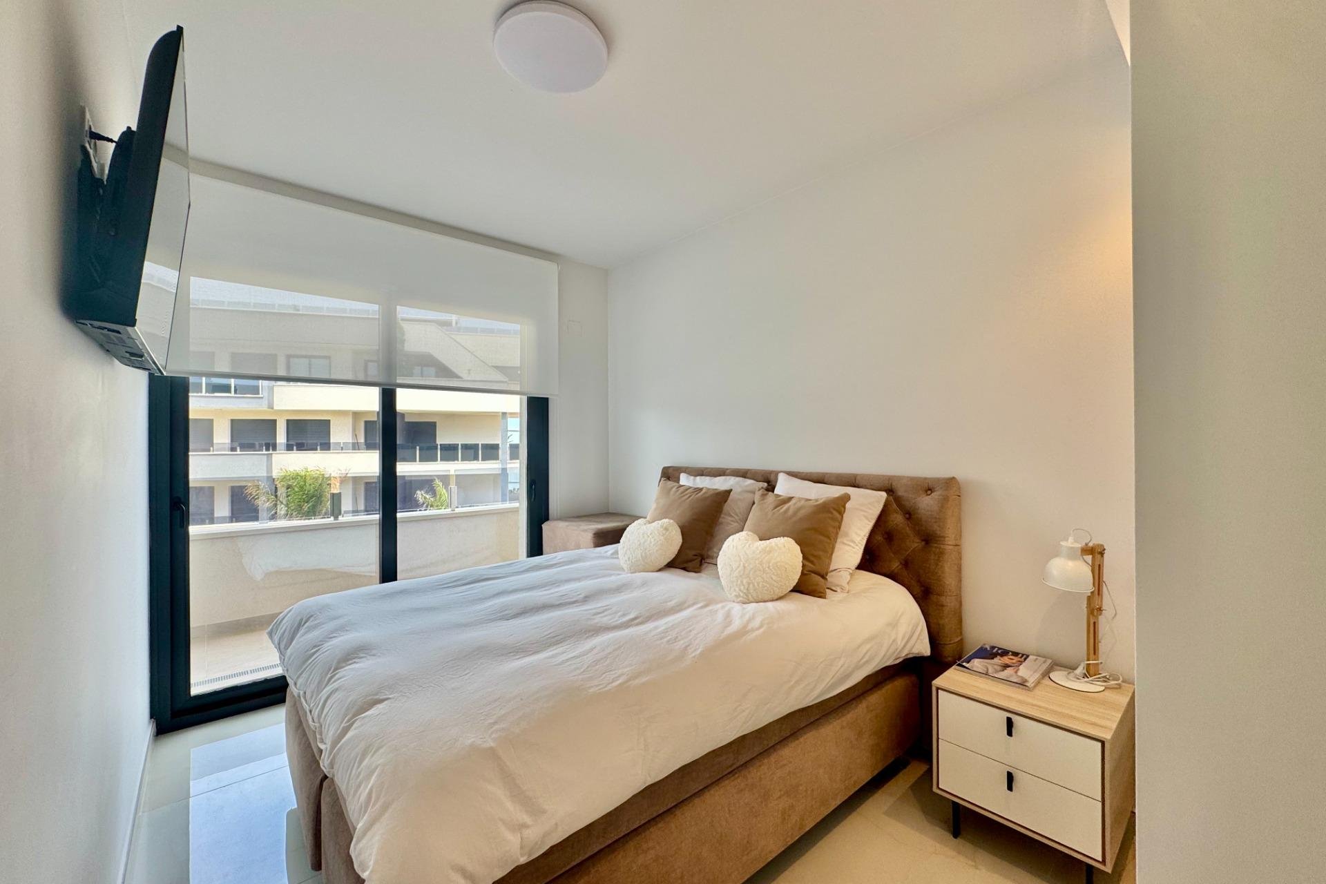 Resale - Apartment -
Orihuela Costa - Punta Prima
