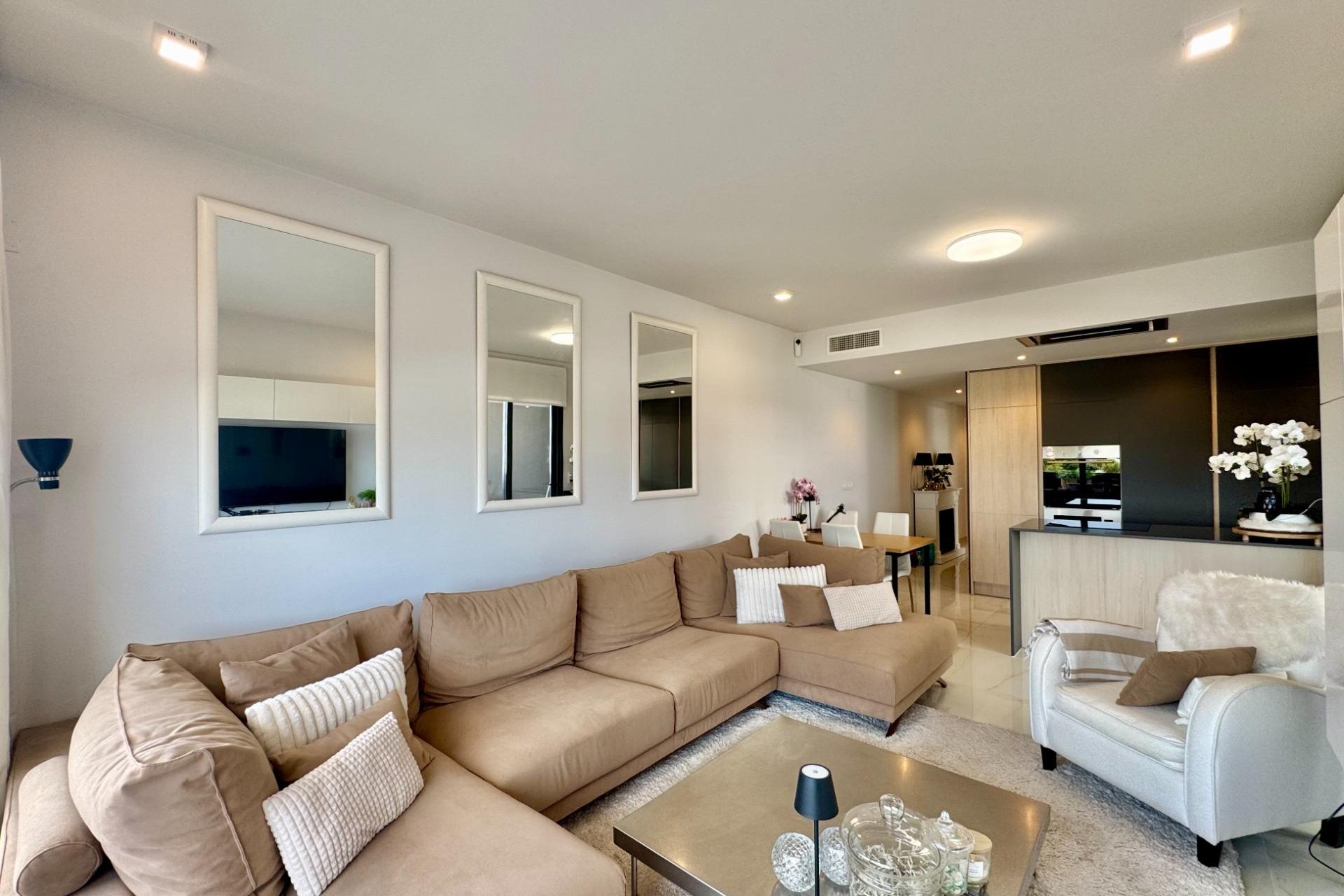 Resale - Apartment -
Orihuela Costa - Punta Prima