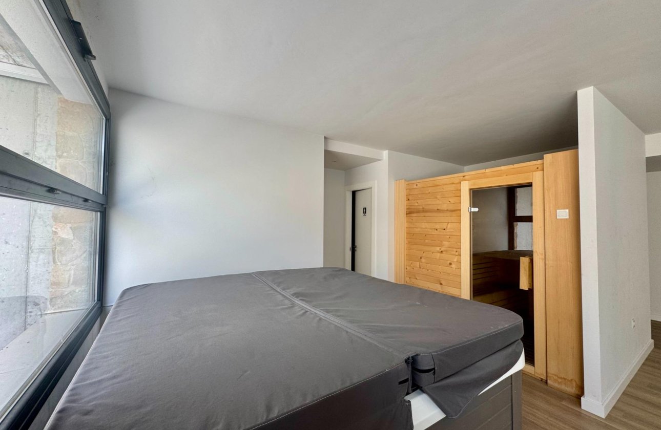 Resale - Apartment -
Orihuela Costa - Punta Prima