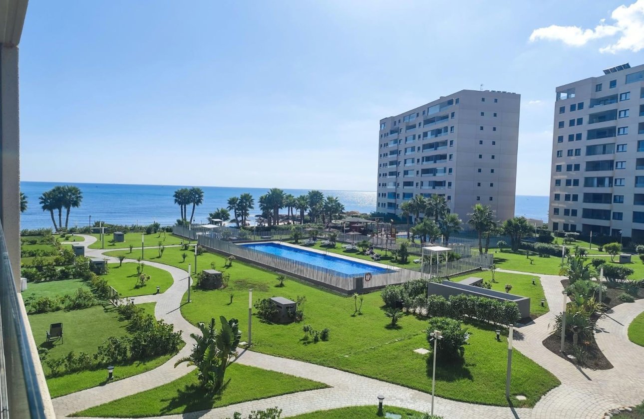 Resale - Apartment -
Orihuela Costa - Punta Prima
