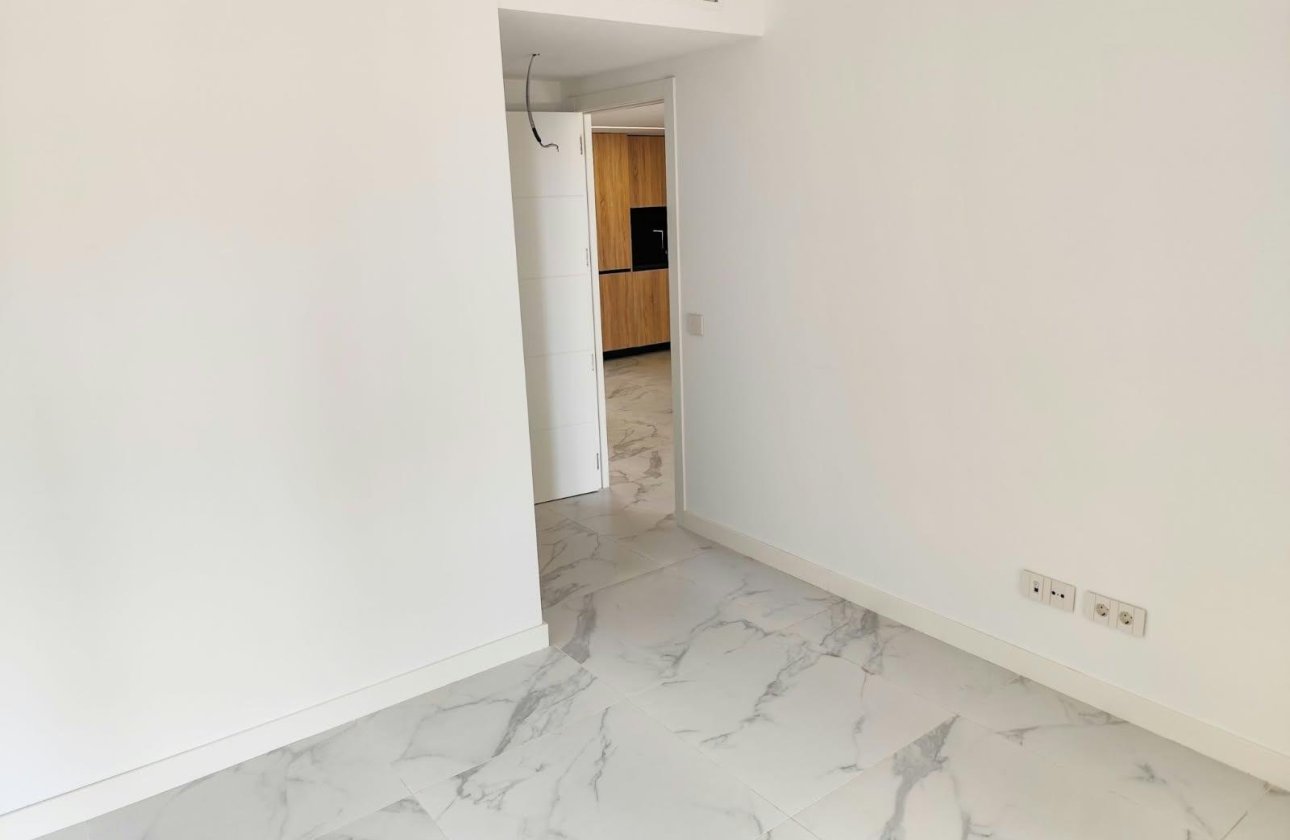 Resale - Apartment -
Orihuela Costa - Punta Prima