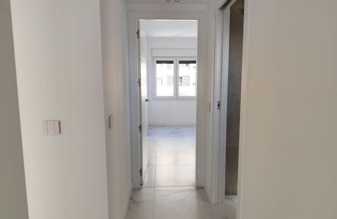 Resale - Apartment -
Orihuela Costa - Punta Prima