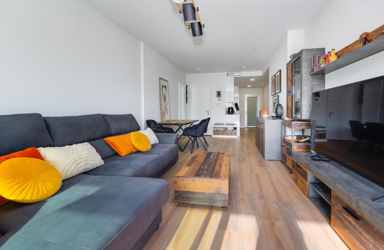 Resale - Apartment -
Orihuela Costa - Villamartín-las Filipinas