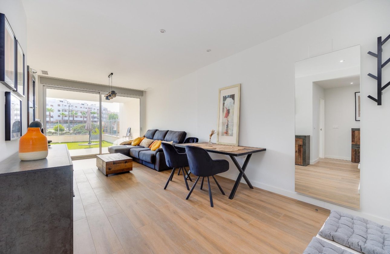 Resale - Apartment -
Orihuela Costa - Villamartín-las Filipinas