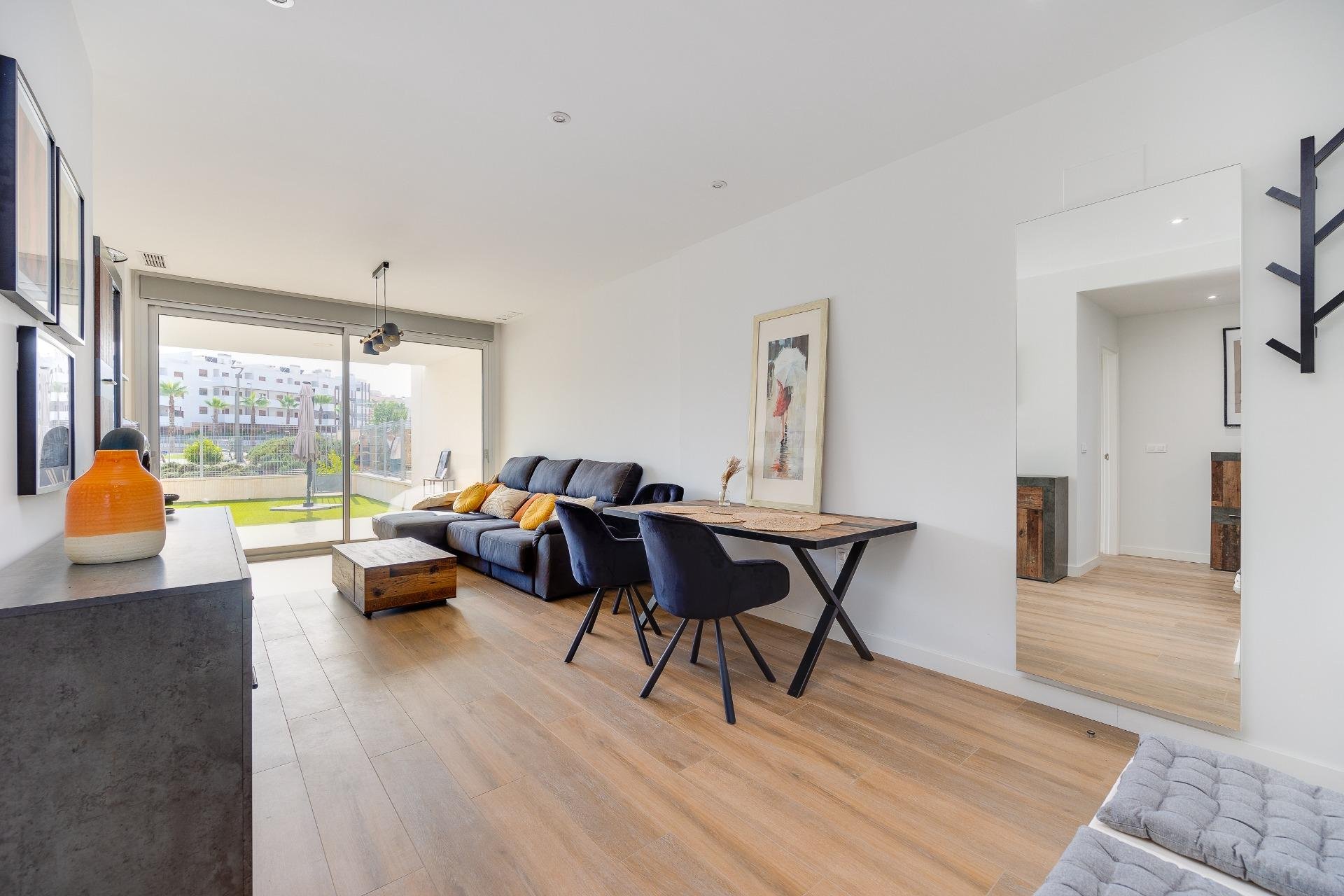 Resale - Apartment -
Orihuela Costa - Villamartín-las Filipinas