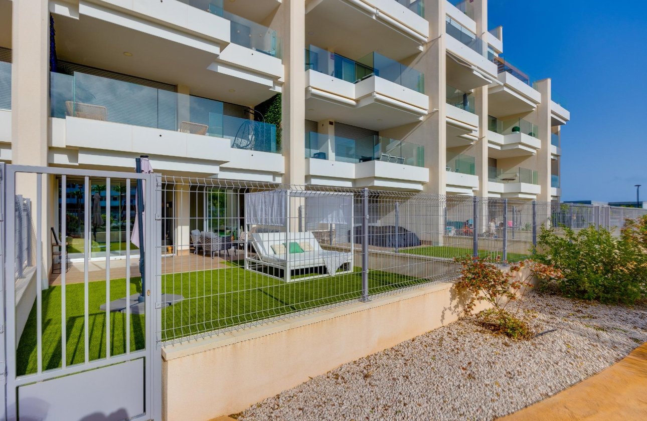 Resale - Apartment -
Orihuela Costa - Villamartín-las Filipinas