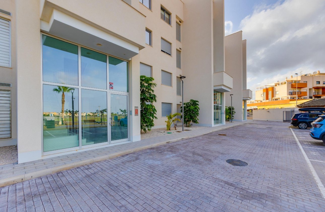 Resale - Apartment -
Orihuela Costa - Villamartín-las Filipinas