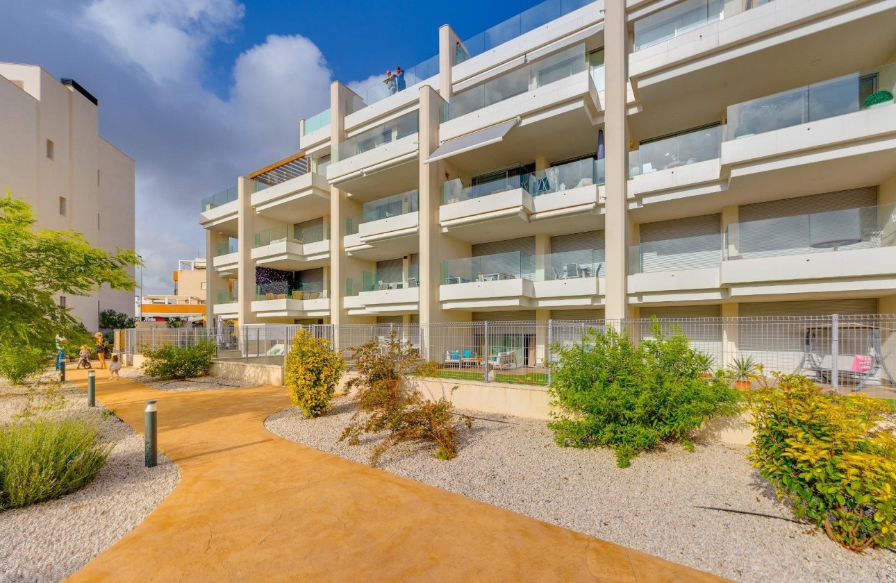 Resale - Apartment -
Orihuela Costa - Villamartín-las Filipinas