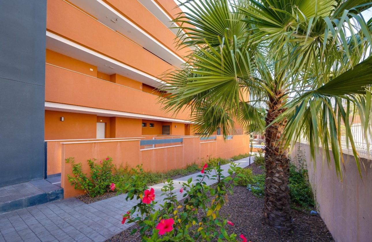 Resale - Apartment -
Orihuela Costa - Villamartín-las Filipinas