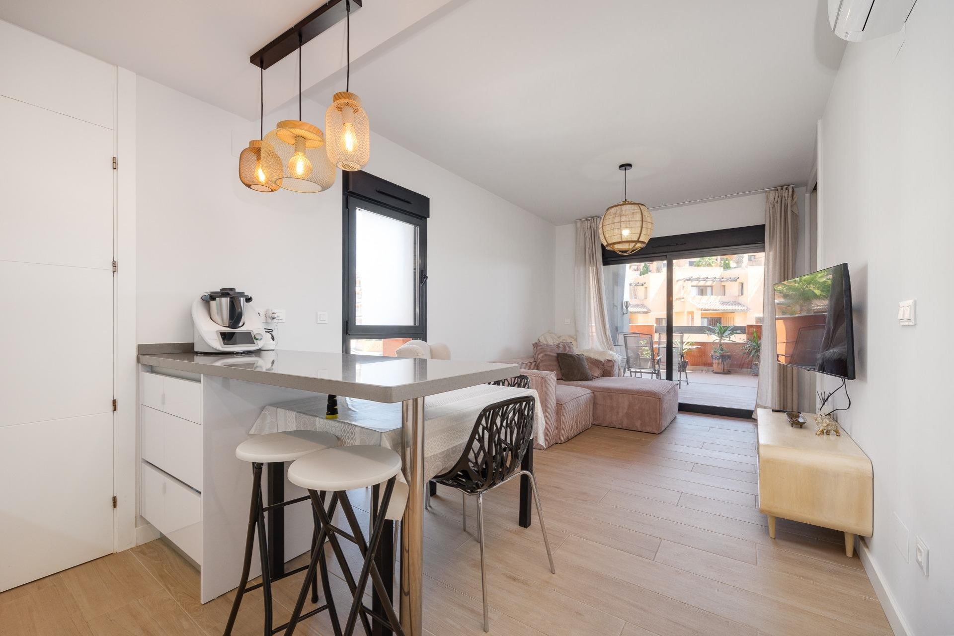 Resale - Apartment -
Orihuela Costa - Villamartín-las Filipinas