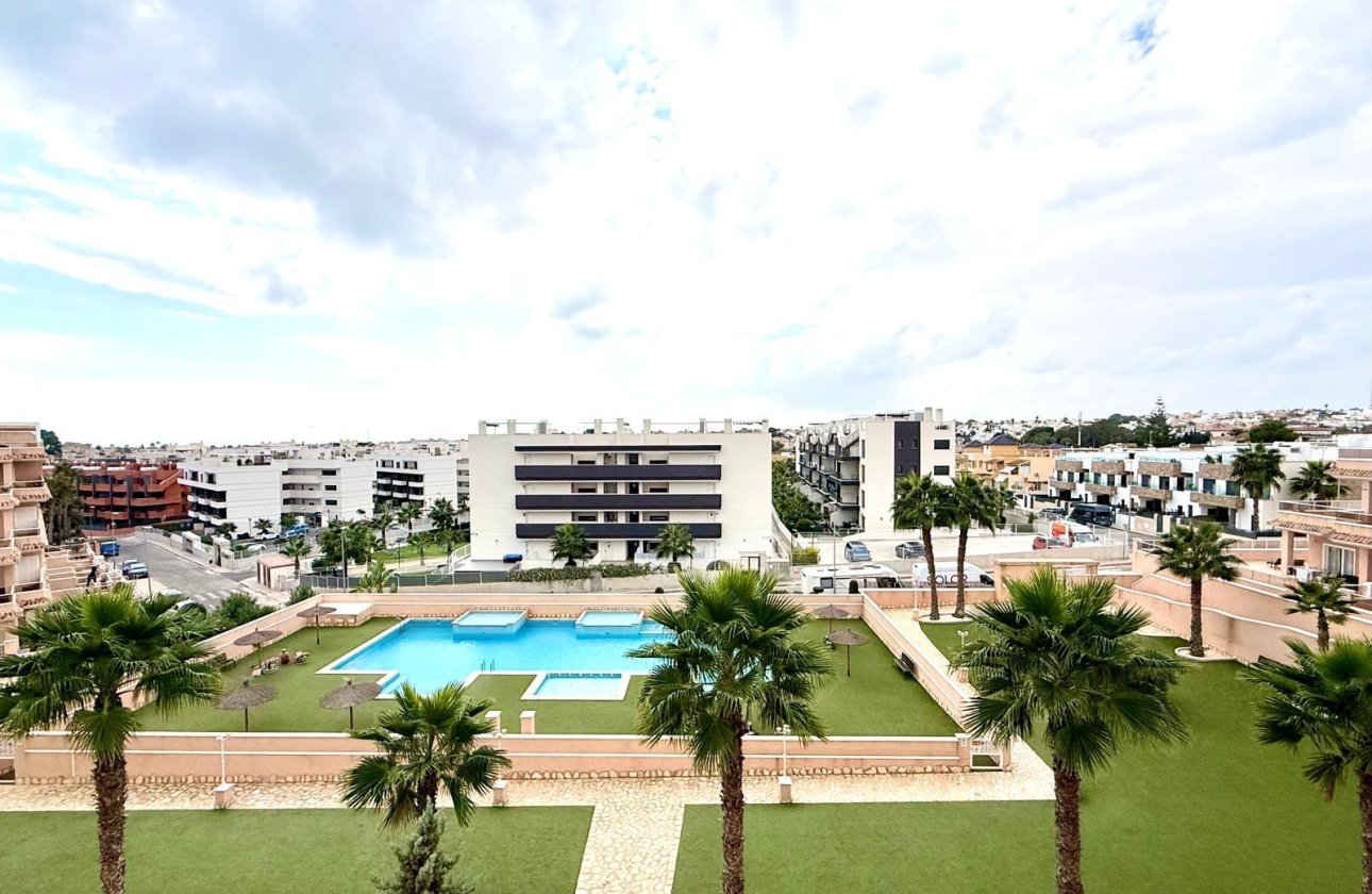 Resale - Apartment -
Orihuela Costa - Villamartín-las Filipinas