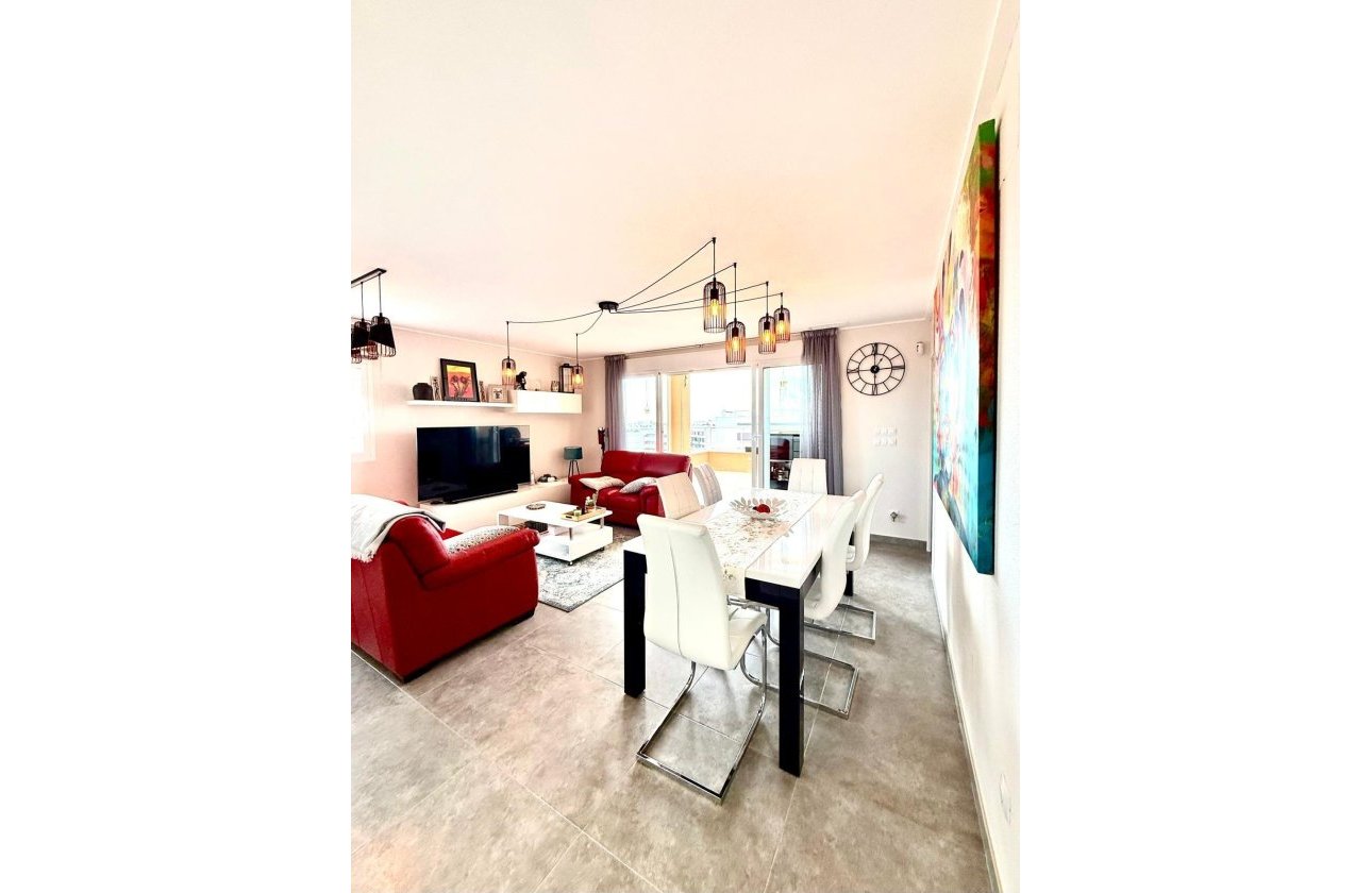 Resale - Apartment -
Orihuela Costa - Villamartín-las Filipinas