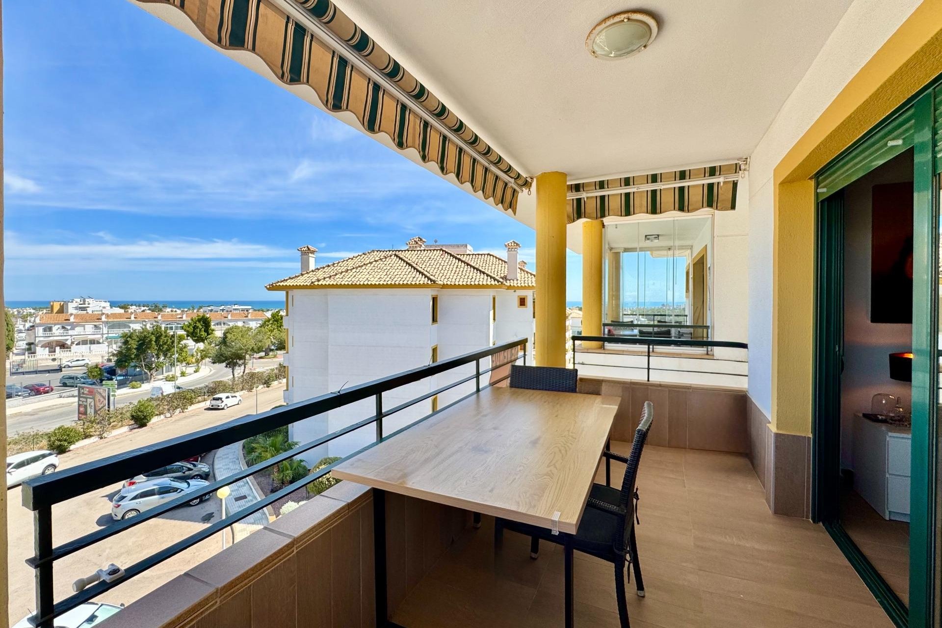 Resale - Apartment -
Orihuela Costa - Villamartín-las Filipinas