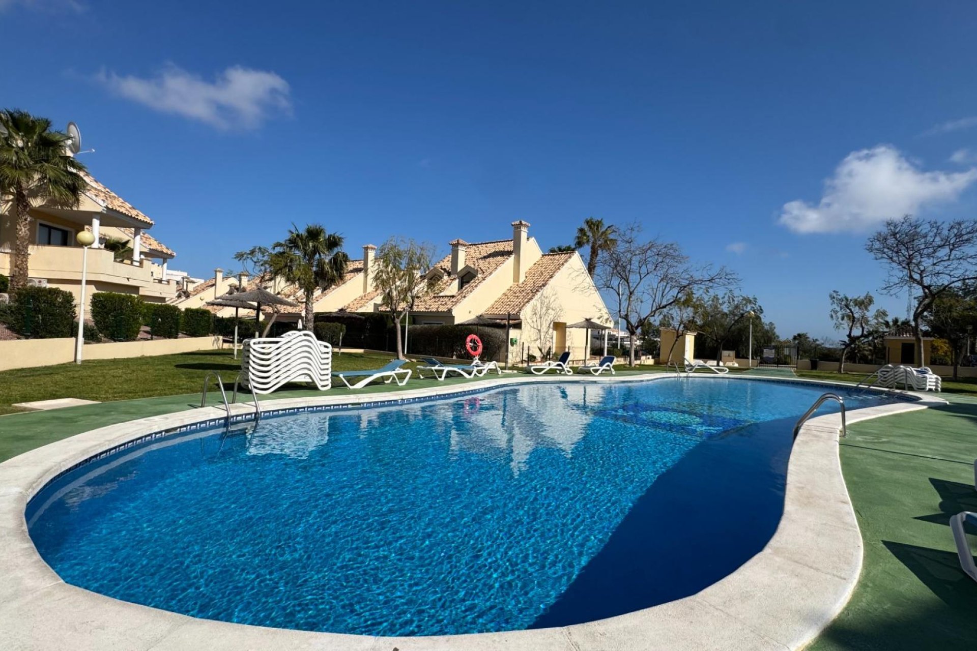 Resale - Apartment -
Orihuela Costa - Villamartín-las Filipinas