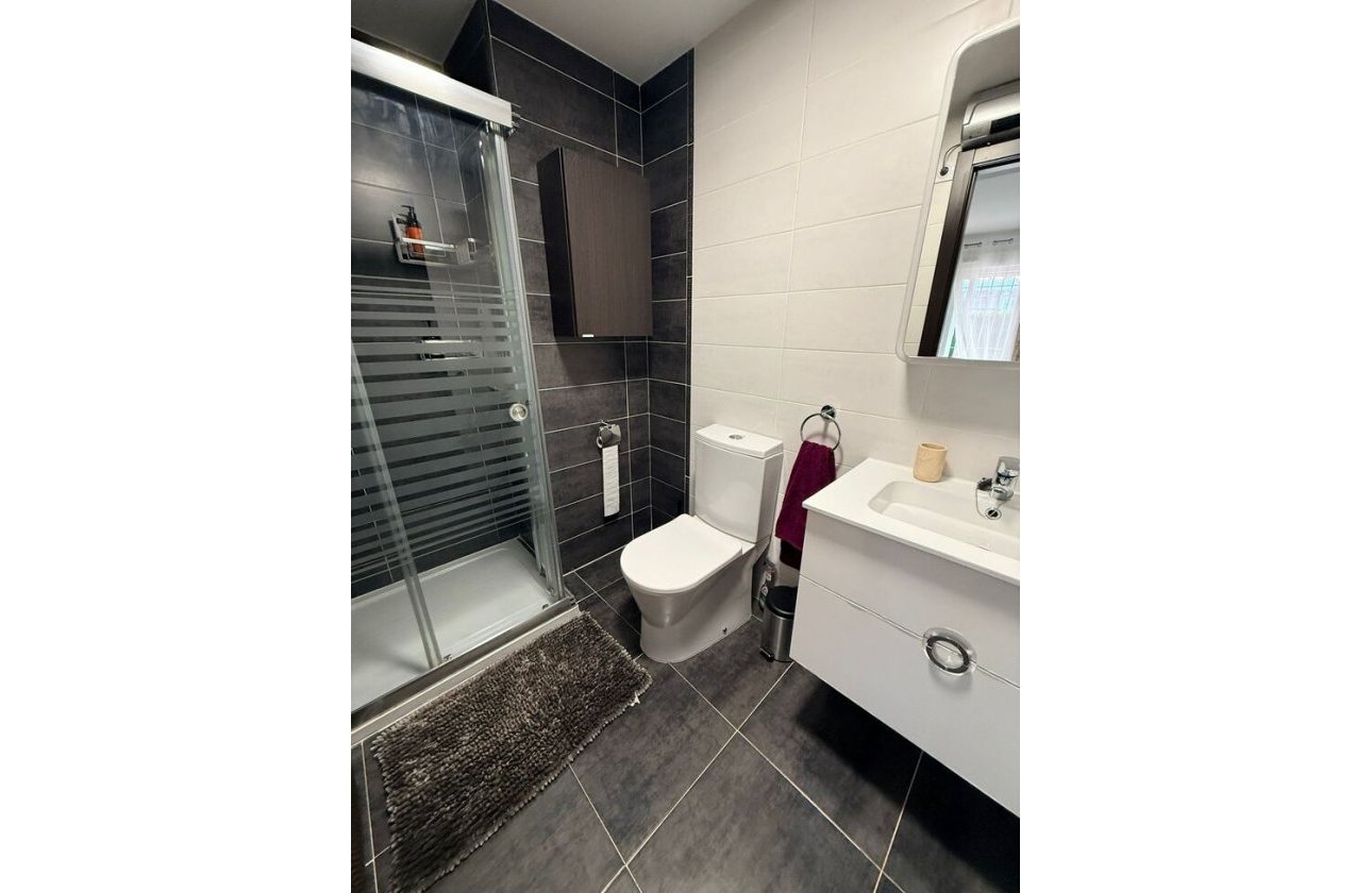 Resale - Apartment -
Orihuela Costa - Villamartín