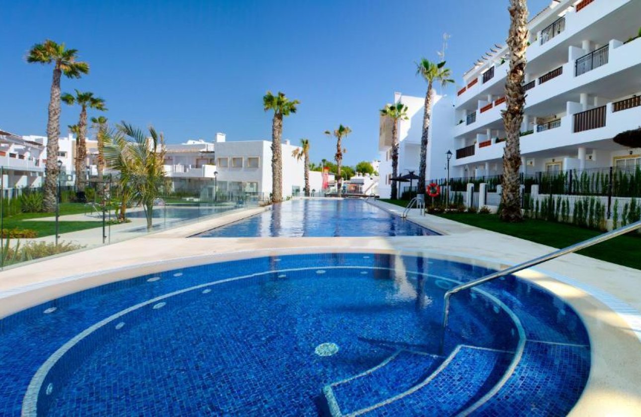 Resale - Apartment -
Orihuela Costa - Villamartín