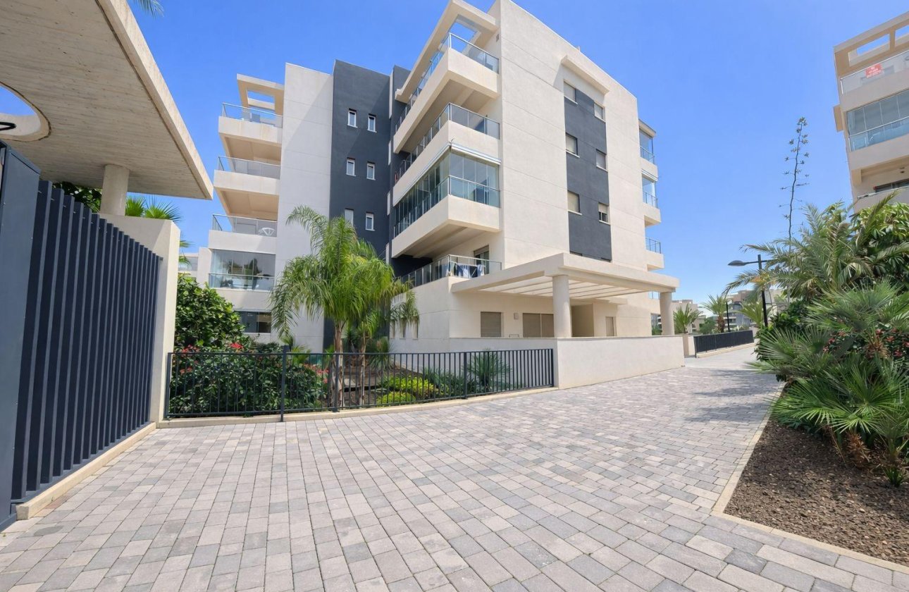 Resale - Apartment -
Orihuela Costa - Villamartín