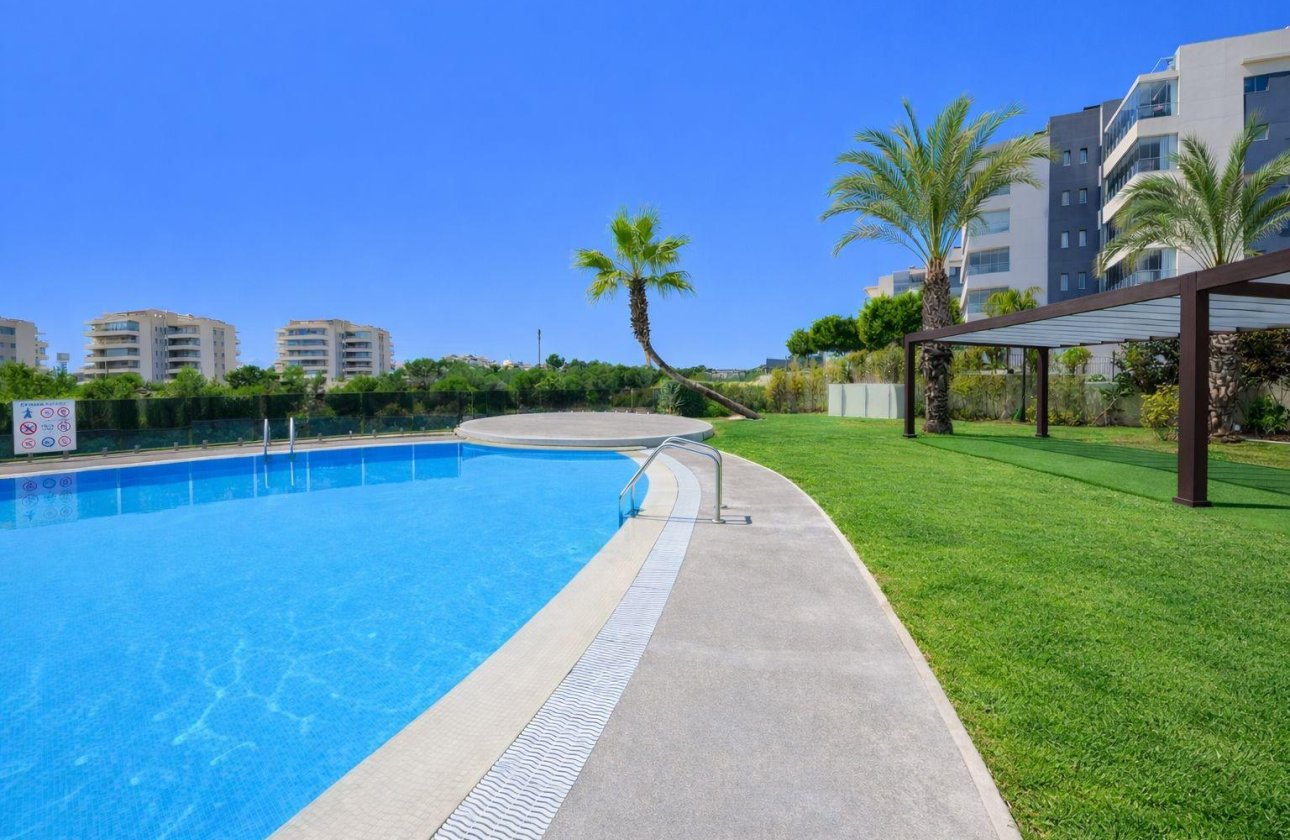 Resale - Apartment -
Orihuela Costa - Villamartín
