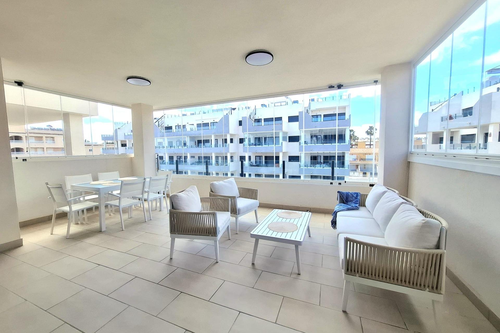 Resale - Apartment -
Orihuela Costa - Villamartín