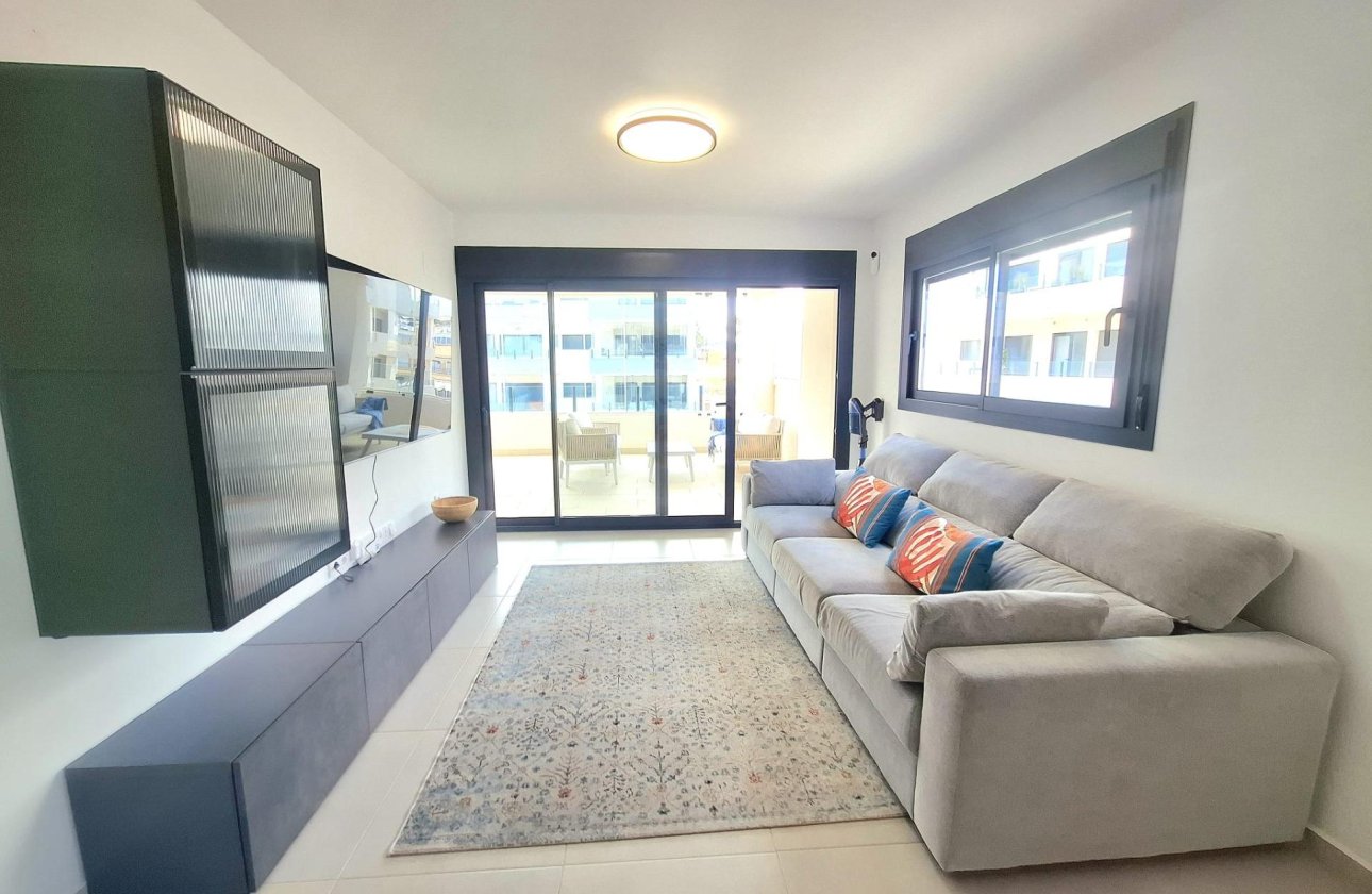 Resale - Apartment -
Orihuela Costa - Villamartín