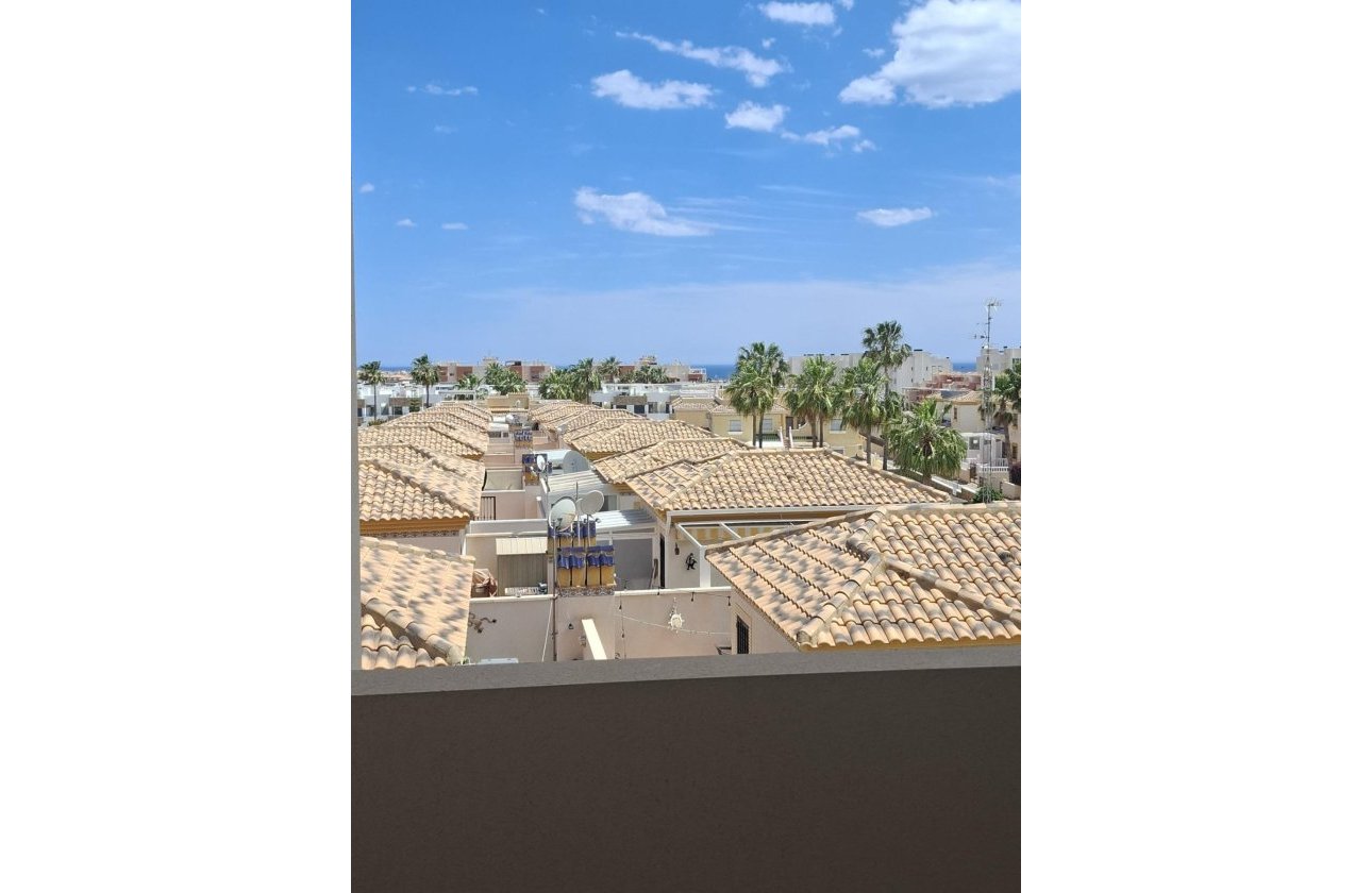 Resale - Apartment -
Orihuela Costa - Villamartín