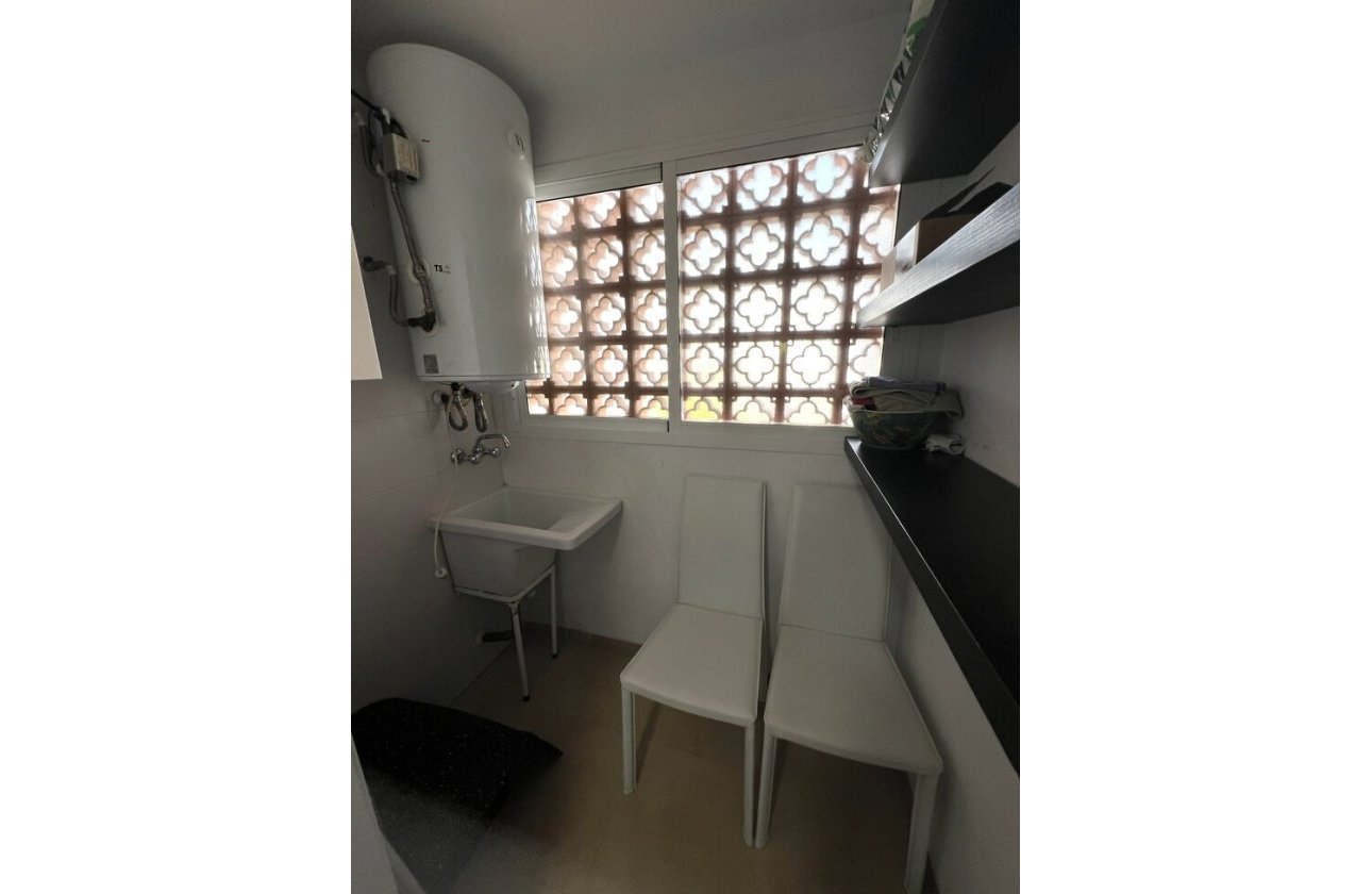 Resale - Apartment -
Orihuela Costa - Villamartín