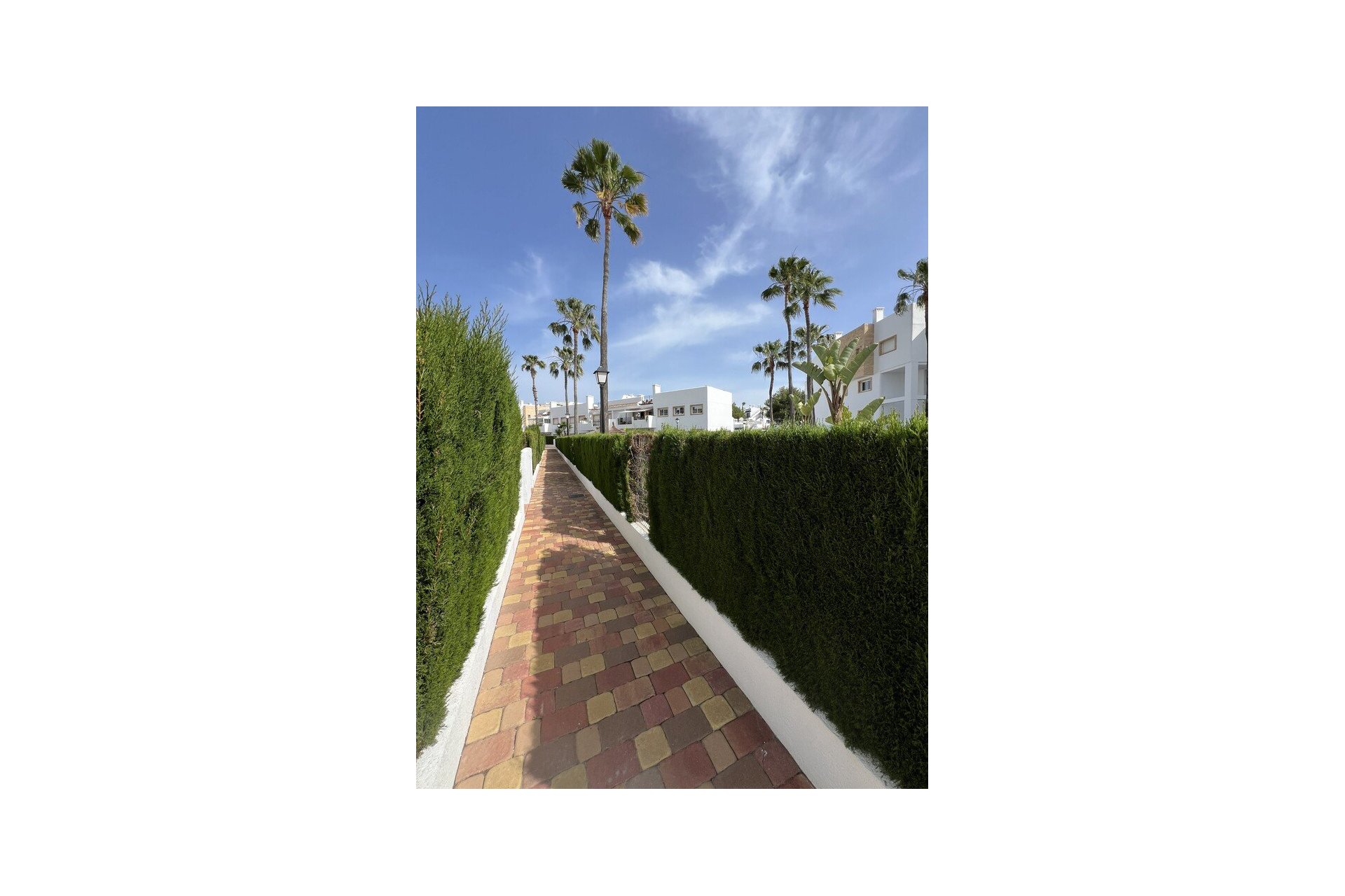 Resale - Apartment -
Orihuela Costa - Villamartín