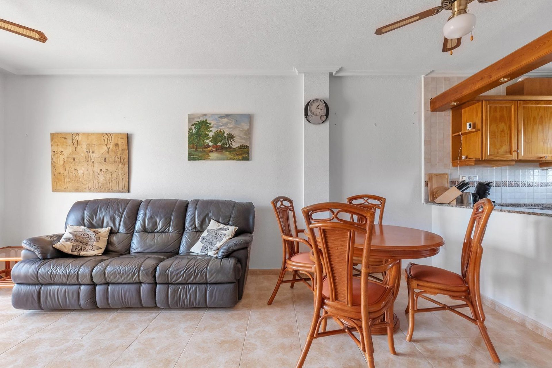 Resale - Apartment -
Orihuela Costa - Villamartín