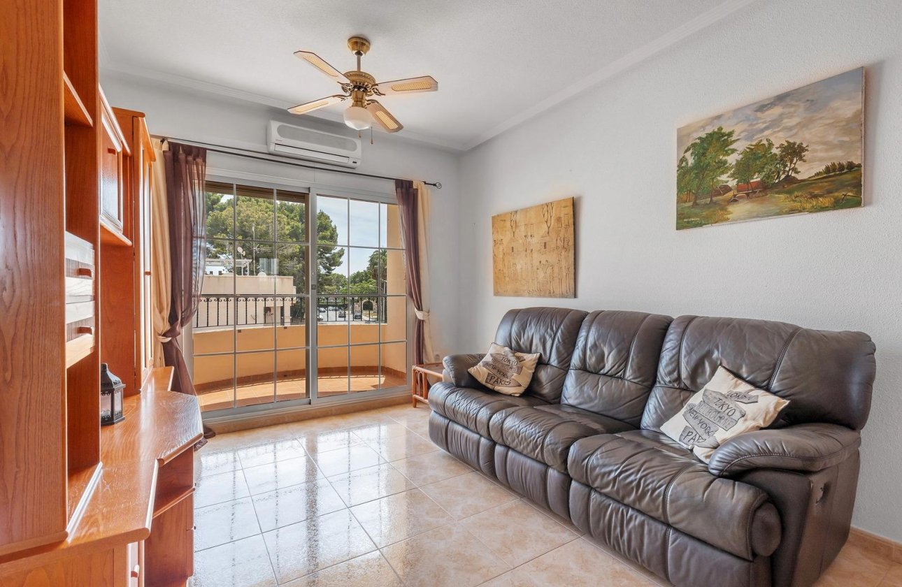 Resale - Apartment -
Orihuela Costa - Villamartín