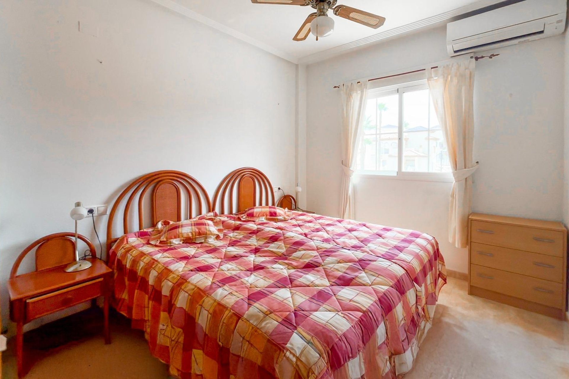 Resale - Apartment -
Orihuela Costa - Villamartín