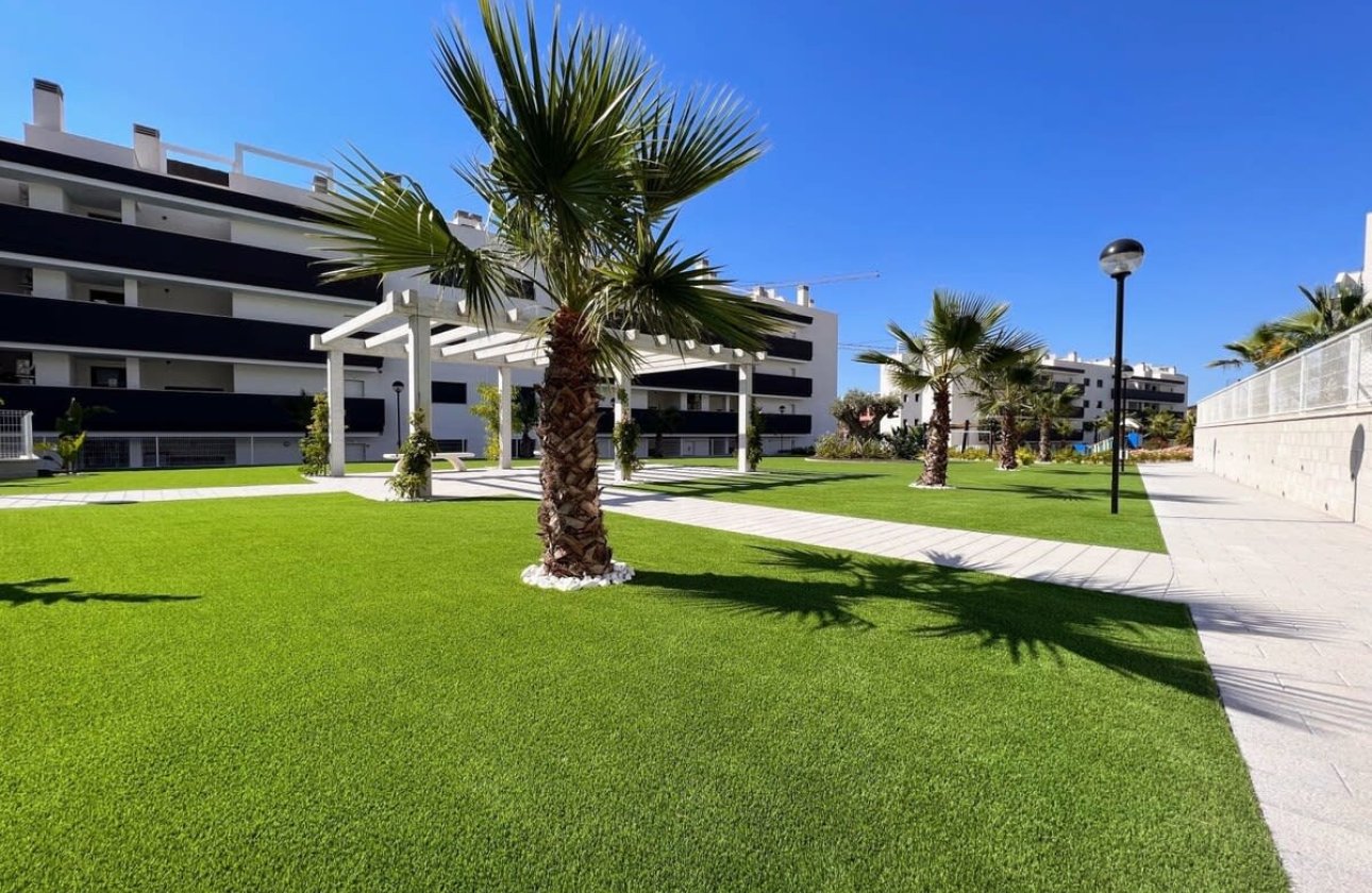 Resale - Apartment -
Orihuela Costa - Villamartín