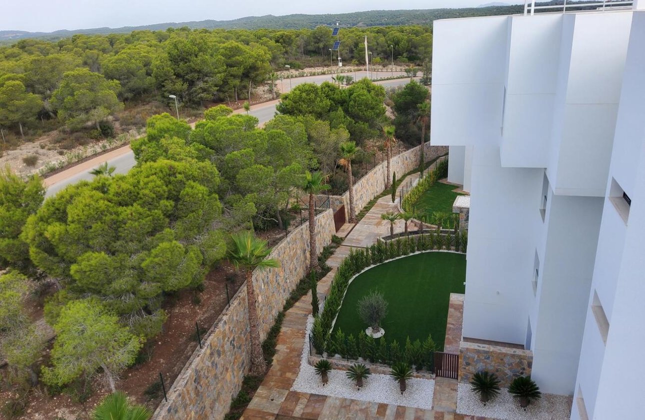 Resale - Apartment Penthouse -
Las Colinas Golf - Costa Blanca