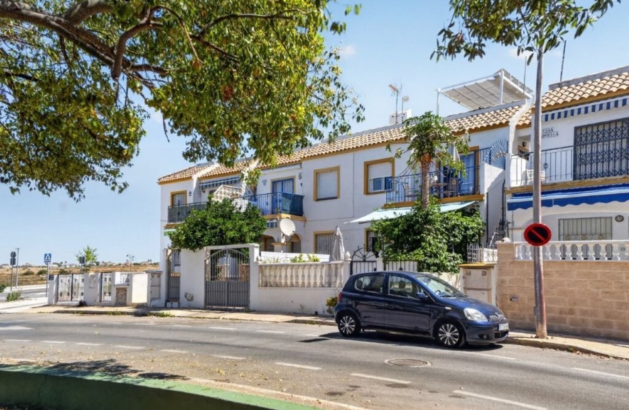 Resale - Apartment Penthouse -
Torrevieja - Jardin del Mar