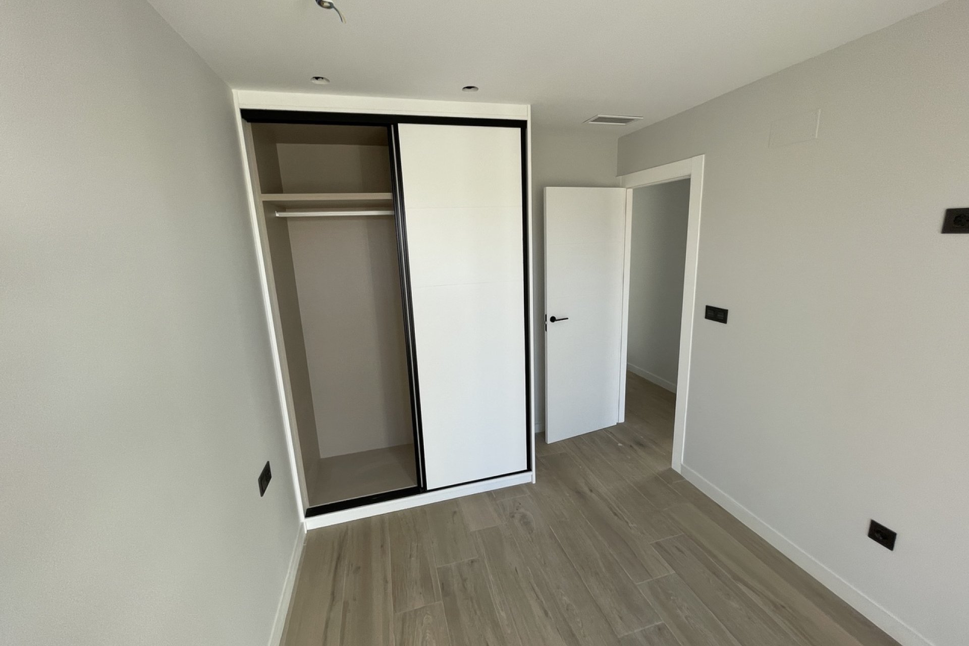 Resale - Apartment -
Pilar de la Horadada - Costa Blanca