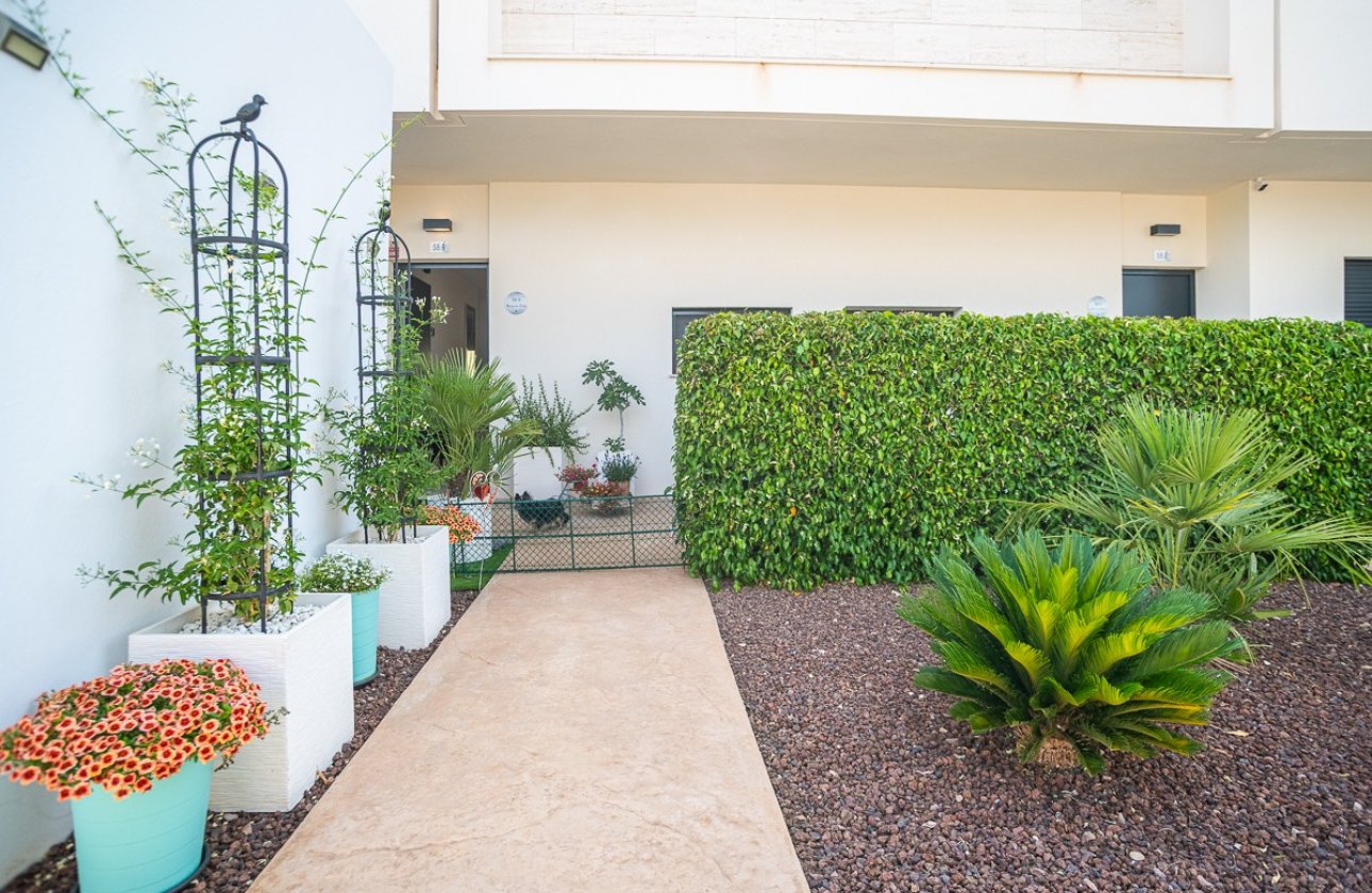 Resale - Apartment -
Pilar de la Horadada - Costa Blanca